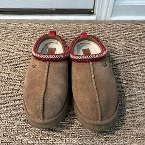 UGG Tan Slippers with Red and Silver Accents